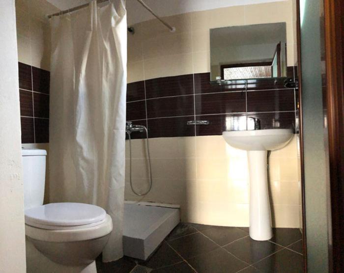 Kukesi Resort Aldo Lini Екстериор снимка