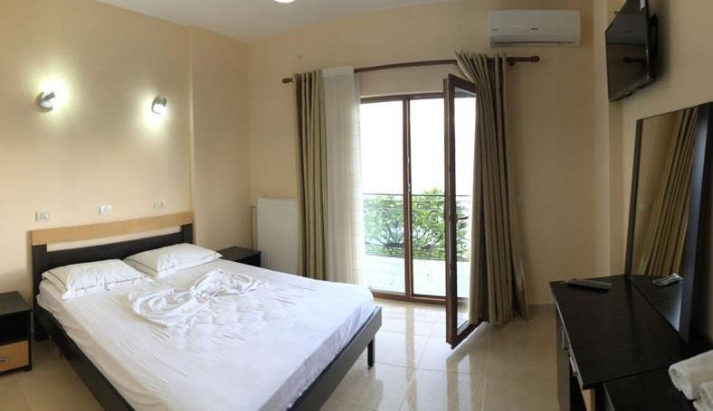 Kukesi Resort Aldo Lini Екстериор снимка