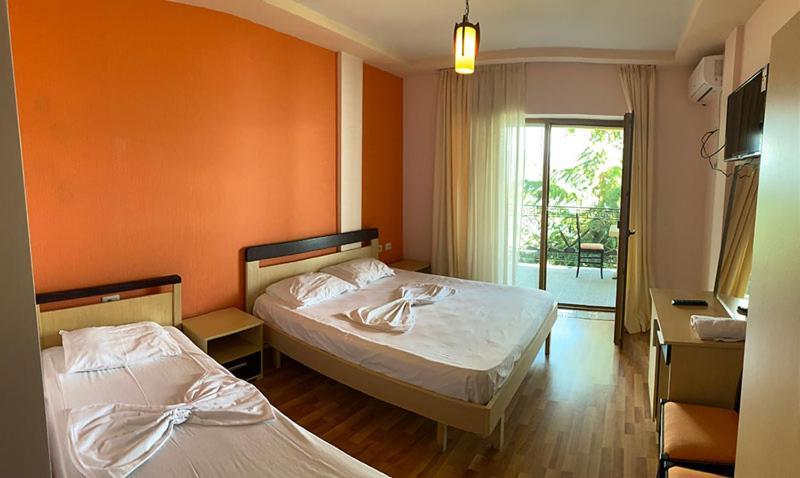 Kukesi Resort Aldo Lini Екстериор снимка